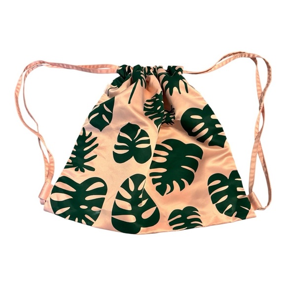 ban.do Got Your Back Drawstring Backpack | Banana Leaf - Picture 1 of 6